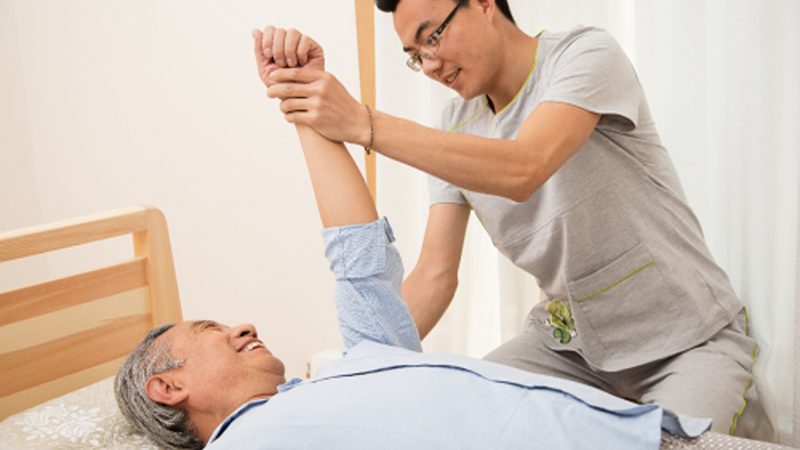 高龄老人助浴辅助工具：如何选择合适的参数？**