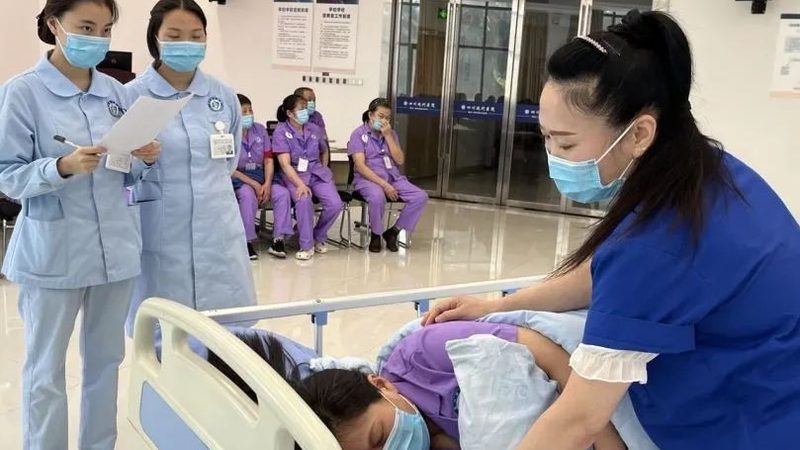 上海养老院为何好的总是一床难求